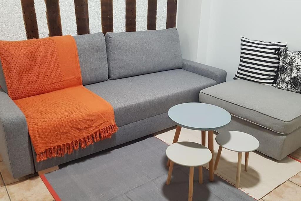 Studio Orleans Chatelet Luaran gambar
